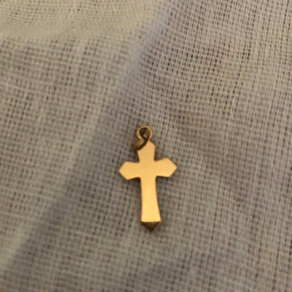 Gold Cross Pendant - Picture 4 of 4